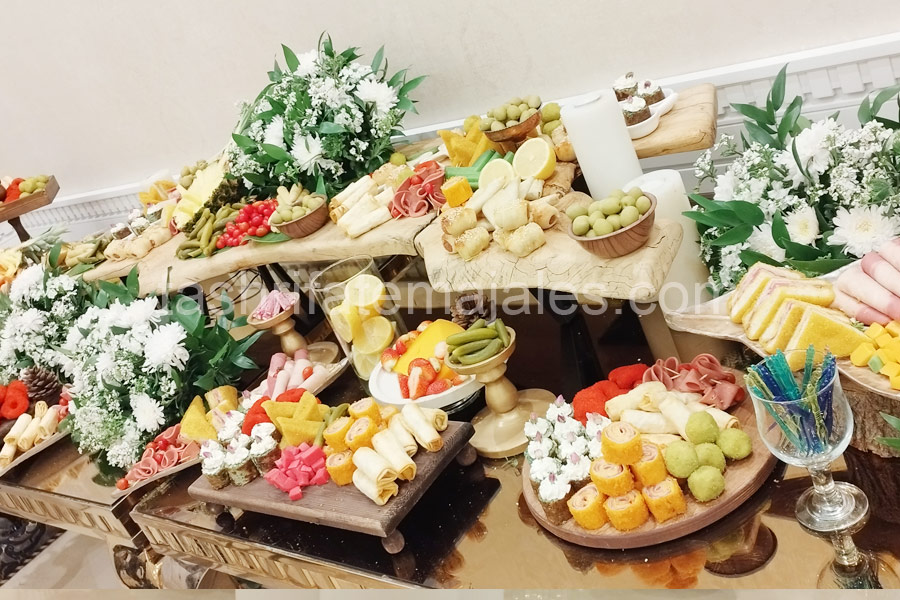 خدمات کترینگ سالن اجتماعات