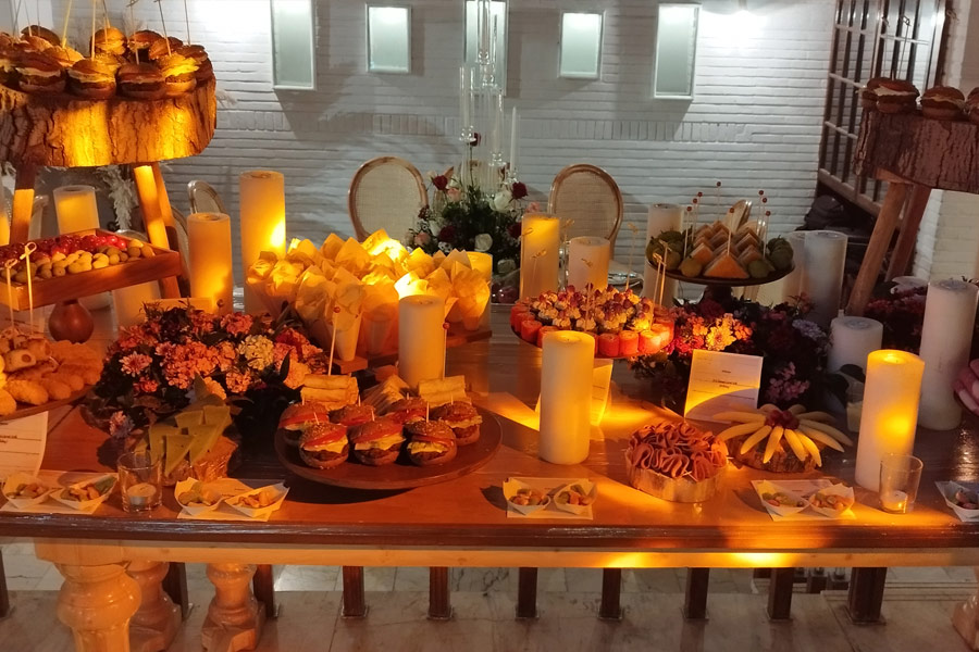 ویژگی ها و امکانات سالن اجتماعات در نیاوران