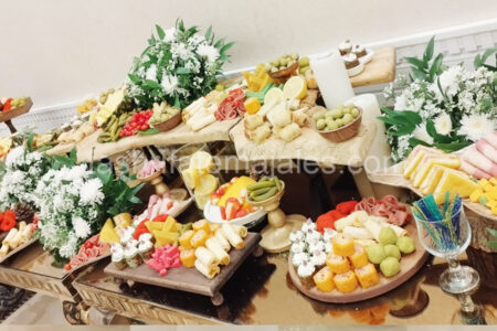 خدمات مجالس با میز مزه